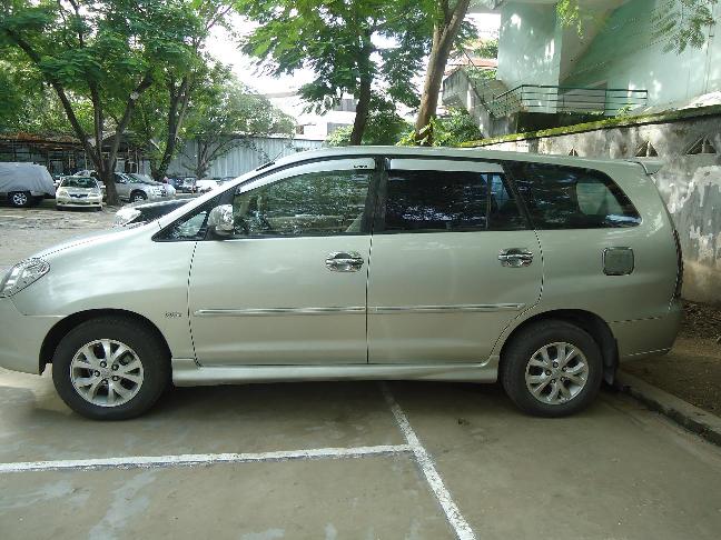 Thuê xe 7 chỗ đi Sơn Tây